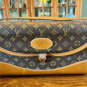 Vintage Authentic Louis Vuitton Train Case